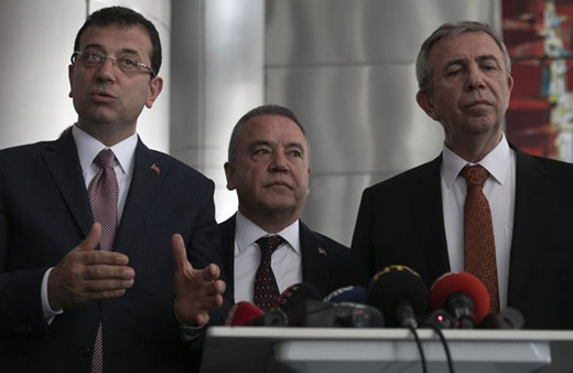 Ekrem İmamoğlu ve Mansur Yavaş'ın yeni partileri yolda! Zafer Şahin seçim sonrası kulislerdeki senaryoyu yazdı