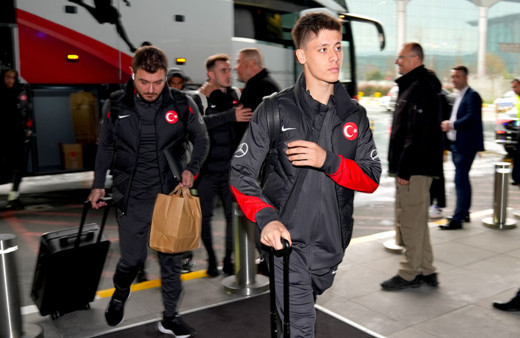 A Milli Futbol Takımı, Macaristan'a gitti