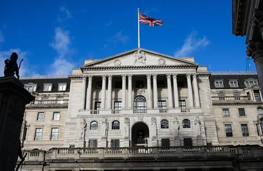 İngiltere Merkez Bankası, politika faizini sabit tuttu