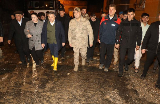 Şırnak'ta sel! Cizre'de 38 ev ve 5 iş yeri selden etkilendi