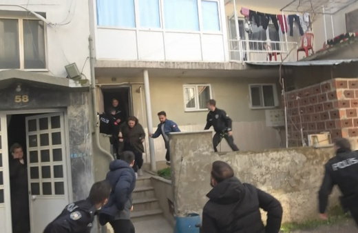 Bursa cezaevinde izine çıktı, ablasını rehin aldı