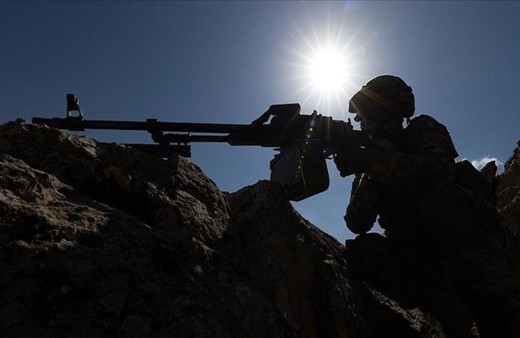 Irak'ın kuzeyinde 12 PKK'lı terörist etkisiz hale getirildi