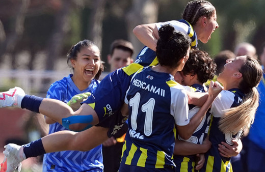 Kadın derbisinin galibi Fenerbahçe oldu!