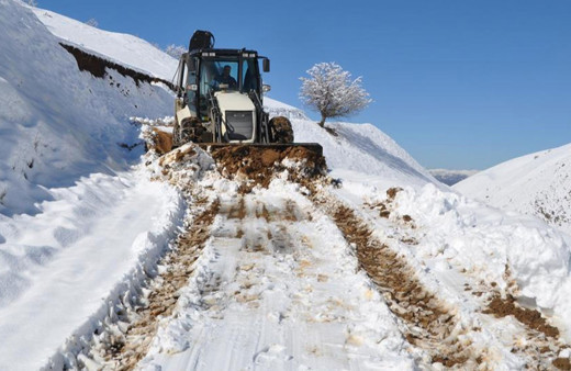 Van, Hakkari, Bitlis ve Muş'ta 234 yerleşim yerinin yolu açıldı