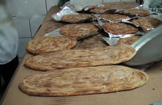 Ramazan ayının lezzeti tahinli pide vatandaşların vazgeçilmezi!