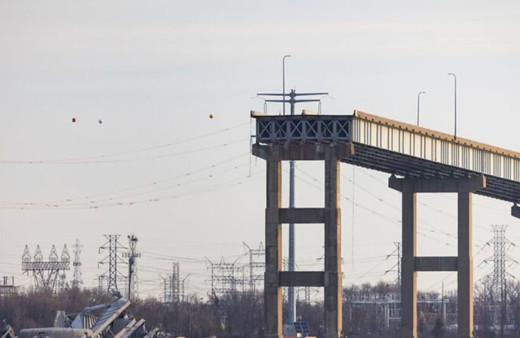 ABD’de köprü yıkılınca nehre düşen 7 kişi aranıyor