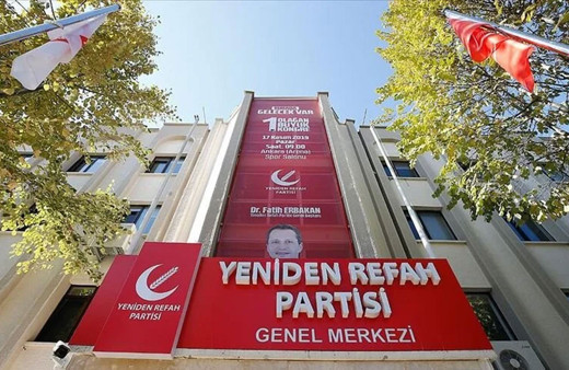 Yeniden Refah Partisi'nde toplu istifa! Hepsi AK Parti'ye geçti