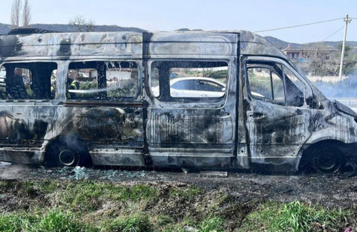 Seyir halinde cayır cayır yandı! Geriye metal yığını kaldı!