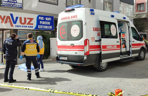 Konya'da evinin balkonundan düşen kadın öldü