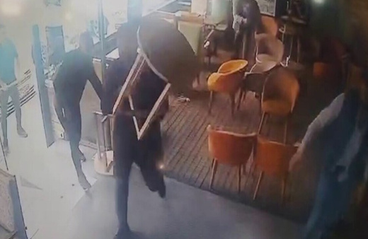 Kafe içindeki silahlı çatışma tarafları adliyeye sevk edildi