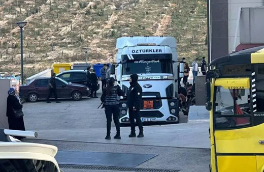 Gaziantep'te facia: Yakıt tankerinin içinde havasızlıktan öldüler