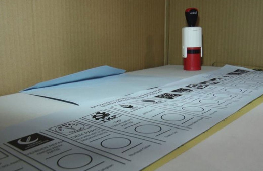 YSK'den sandık kurulu başkanlarına uyarı mesajları