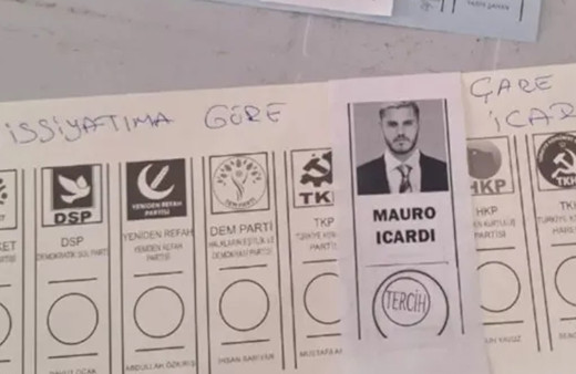 Pusuladan çıkan fotoğraf ve not şaşkına çevirdi