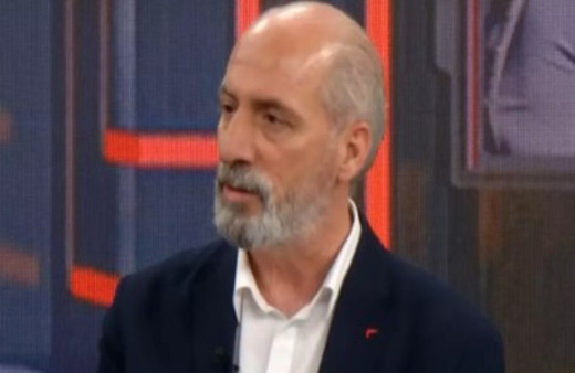 Seçim sonuçları açıklandıktan sonra gazeteciliği bıraktığını duyurdu