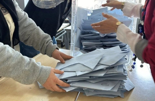 Yerel seçimlerde 8 belediye el değiştirdi! İşte o iller...