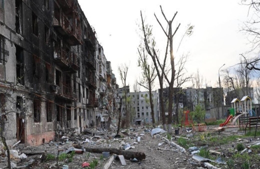 Ukrayna'da cephe hattından çıkarılan cesetlerin kimlikleri araştırılıyor