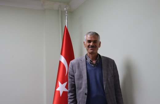 Midyat'ta oyların eşit çıktığı sandıkta muhtar kurayla belirlendi