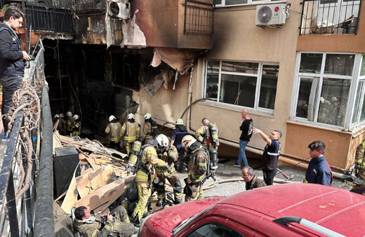 DİSK: Beşiktaş'taki yangına ilişkin sürecin takipçisi olacağız!