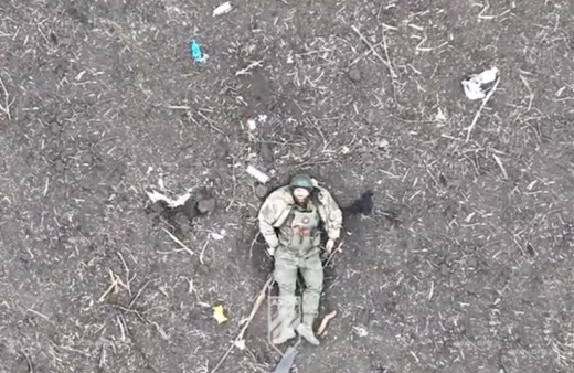 Baygın Rus askerine el bombası atıldı, inanılmaz ihtimal gerçek oldu