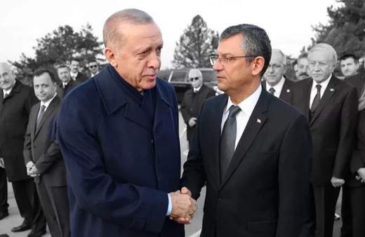 Özgür Özel'den gündem olacak sözler: Erdoğan'ı aramak bana düşer