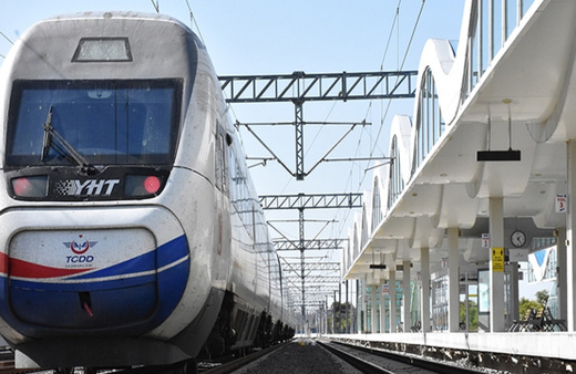 Ankara-Eskişehir YHT'nin yolcu sayısı 20 milyonu geçti