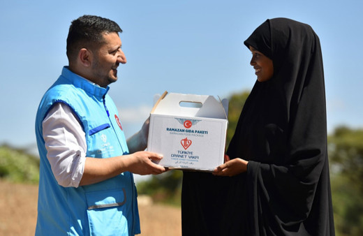 TDV, ramazan ayında 2 milyonun üzerinde kişiye yardım ulaştırdı