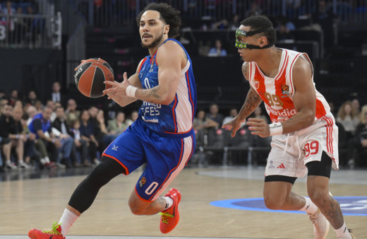 Anadolu Efes Play-in biletini kaptı