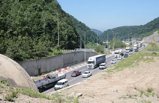 Bayramın ikinci gününde kara yollarında durum