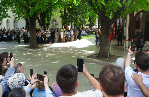 Bursa'nın tarihi ve turistik yerlerinde bayram haraketliliği yaşandı