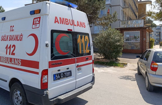 Sakarya'da bir evde 2 kişi ölü bulundu!