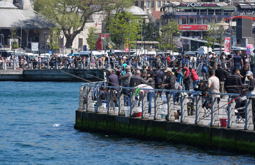 İstanbullular tatilin son gününü sahiller ve parklarda geçirdi
