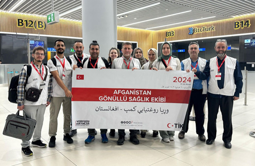 Yeryüzü Doktorları Derneğinin gönüllü sağlık ekibi Afganistan'a gitti