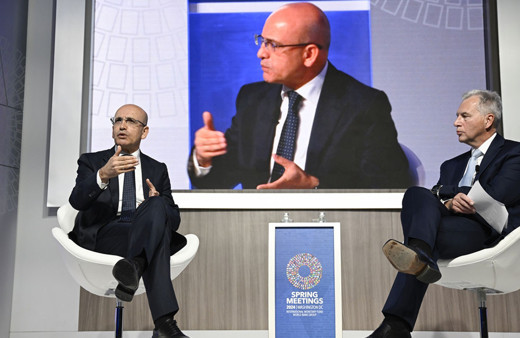 Mehmet Şimşek açıkladı: Kamu harcamalarında kesintiye gideceğiz