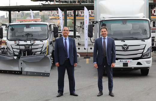 Otokar, 11 ve 15 tonluk yeni Atlas kamyonlarını tanıttı.