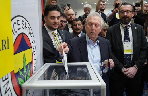 Aziz Yıldırım oyunu kullandı Ali Koç ile barışacak mı?