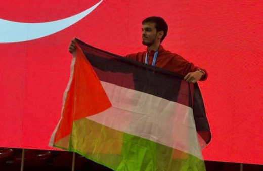 Filistin bayrağı açan şampiyon sporcumuza tehdit! "Şampiyonluğunu alırız"