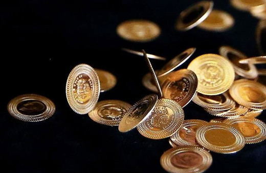 Altın fiyatlarında şoke eden düşüş! İslam Memiş'ten kritik mesaj bunu yapan yatırımcı pişman olur