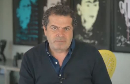 Cüneyt Özdemir müşterisi Türk olduğu için fark alan otele kesilen cezayla dalga geçti