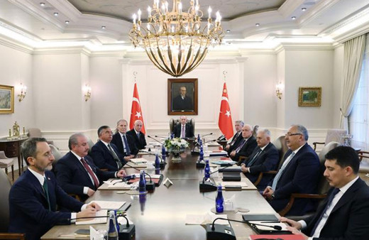 Yüksek İstişare Kurulu toplantısında "anayasa" ele alındı