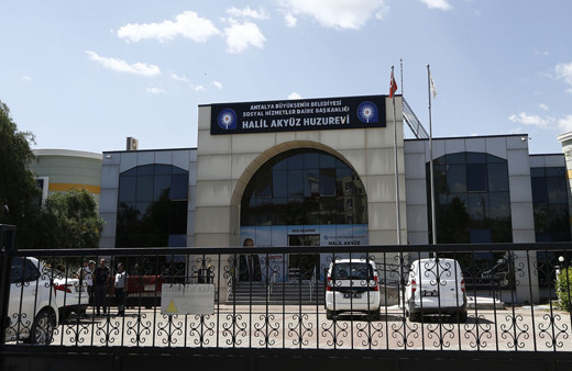 Antalya'da huzurevinde dehşet! Ölenler ve yaralılar var