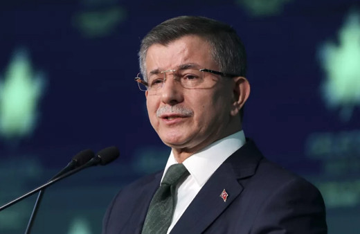 Ahmet Davutoğlu: Ben başarılıyım, parti başarısız