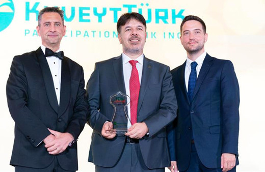 Kuveyt Türk 'Türkiye'nin En İyi İslami Bankası' ödülünü aldı