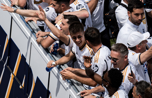 Real Madrid'in şampiyonluk kutlaması 'Türk elması Arda' sözleri