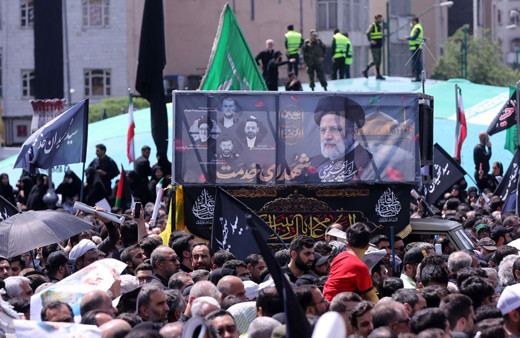 İran Cumhurbaşkanı İbrahim Reisi'nin cenaze namazı kılındı!