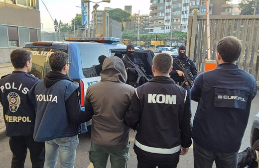 Kırmızı bültenle aranıyordu! Suç örgütü elebaşı Barış Boyun, İtalya'da yakalandı