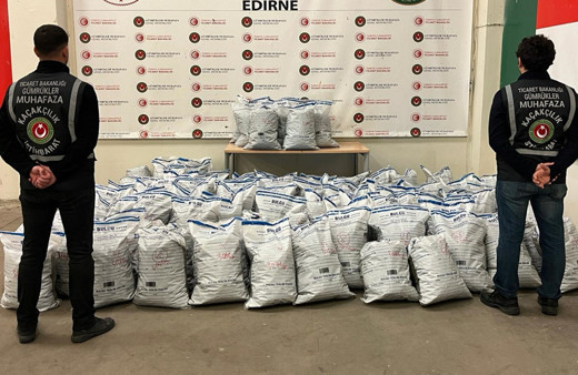 Kapıkule'de bir tırda 370 kilogram esrar ele geçirildi