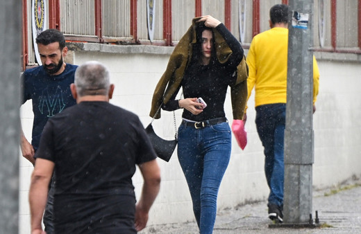 Sağanak alarmı verildi! Meteoroloji'den 16 il için sarı 1 il için turuncu kod! İstanbul, Ankara, İzmir...