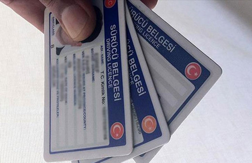 Eski tip ehliyet sahipleri dikkat! Ek ücret canınızı yakacak