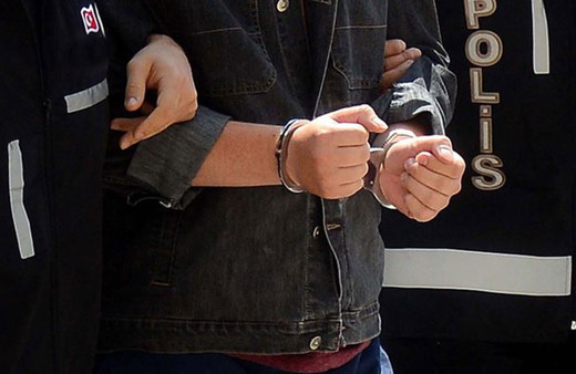 İsveç'te bir cinayetle ilgili aranan zanlı Adana'da yakalandı