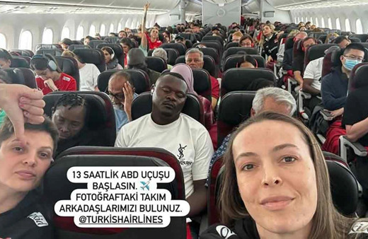 Bakan Uraloğlu, olaya el attı: Filenin Sultanları, bussiness class ile dönecek